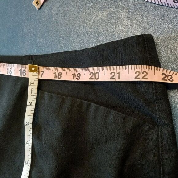 Old Navy High-Rise Pixie Wide Leg Women's 3X Comfort Waistband - Picture 3 of 10